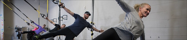 workout class hanging